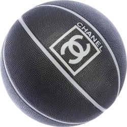 Chanel Vintage Basketball found on Bargain Bro from 1stDibs for USD $3,739.20
