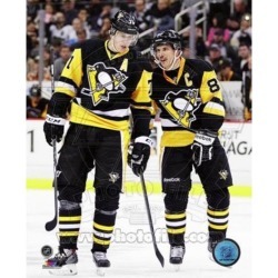 Posterazzi PFSAARN07901 Evgeni Malkin & Sidney Crosby 2014-15 Action Sports Photo - 8 x 10 in.