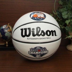 Wilson Sports WTB0590 Wilson Autograph Basketball