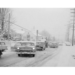 Posterazzi SAL255422208 USA Washington Seattle Traffic During Snow Storm Poster Print - 18 x 24 in.