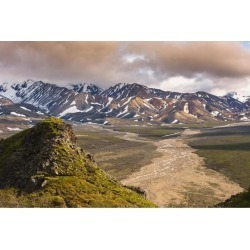 Posterazzi DPI12256262 Evening Scenic View of Polychrome Pass & The Plains of Murie Denali National Park Interior Alaska Print - 19 x 12 in.