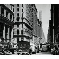 Posterazzi SAL9901129 Traffic in the Street New York City New York USA 1930 Poster Print - 18 x 24 in.