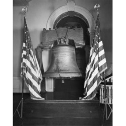 Posterazzi SAL25546095 Liberty Bell Philadelphia Pennsylvania USA Poster Print - 18 x 24 in.