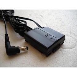 NEW PANASONIC Coupler for Camera Battery VW-VBD07 VW-VBD070 VW-VBD140 VW-VBD210