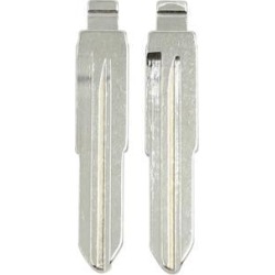 Uncut Insert Emergency Remote Key Blank Blade Replacement for Toyota Hiace 2pcs