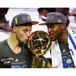 Posterazzi PFSAASB17701 Stephen Curry & Andre Iguodala with the NBA Championship Trophy Game 6 of the 2015 NBA Finals Sports Photo - 10 x 8 in.