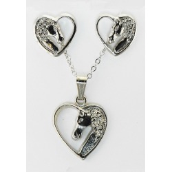 Western Edge Horsehead In Heart Earrings And Necklace Set