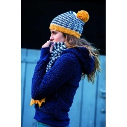 Horseware Bobble Hat & Scarf Set