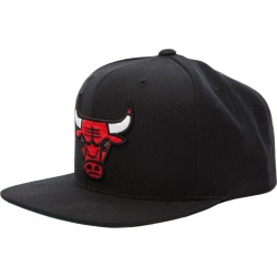 The Chicago Bulls Snapback in Black