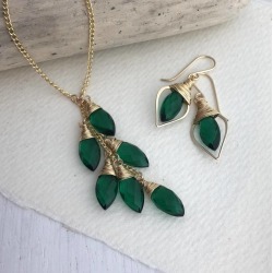 Green Quartz Leaf Set