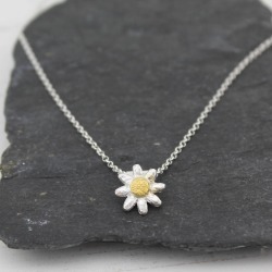Sterling Silver Mini Daisy Flower Pendant