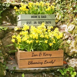 Personalised Medium Crate With Daffodil Bulbs