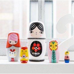 Wooden Nesting Dolls