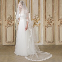 Two Tier Semi Edge Lace Wedding Veil