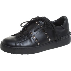 Valentino Black Leather Rockstud Untitled 11. Low Top Sneakers Size 38