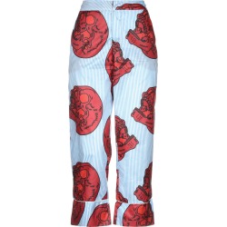 WHITE* 3/4-length shorts