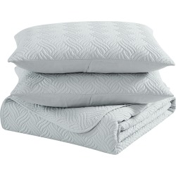 The Nesting Company� Willow 3-Piece Quilt Set - Queen - Gray