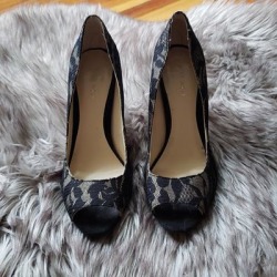 Nine West Shoes | Nine West Lace Heels | Color: Black | Size: 7.5 found on Bargain Bro Philippines from poshmark, inc. for $17.00