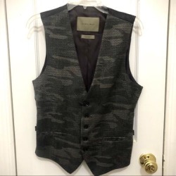 Zara Jackets & Coats | Zara Mens Camouflage Textured Waistcoat Vest | Color: Gray/Green | Size: M found on MODAPINS