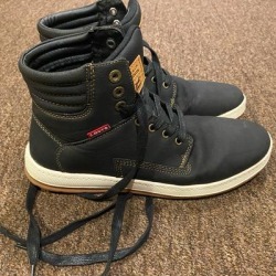 Levi's Shoes | Euc Levis Mens 9.5 High Top Leather Sneakers Shoes Casual Comfy Insulated | Color: Black | Size: 9.5