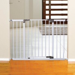 Dreambaby Liberty Xtra Safety Gate Metal in White, Size 30.0 H x 42.5 W x 2.0 D in | Wayfair L867 found on Bargain Bro from Wayfair for USD $58.09