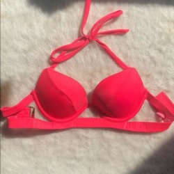 Victoria's Secret Swim | 2$20! Vs Swim Bathing Suit Top | Color: Pink | Size: 32c found on Bargain Bro from poshmark, inc. for USD $9.88