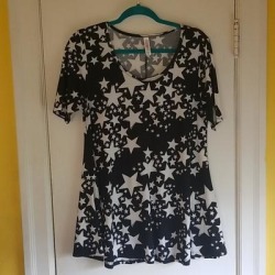 Lularoe Tops | 2$25 Lularoe Perfect Tee | Color: Black/White | Size: S found on Bargain Bro from poshmark, inc. for USD $11.40