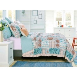 Key West Quilt Set by Greenland Home Fashions in Seafoam (Size FL/QUE)