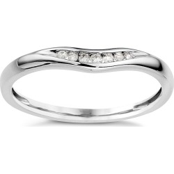 9ct White Gold Diamond Shaped Band