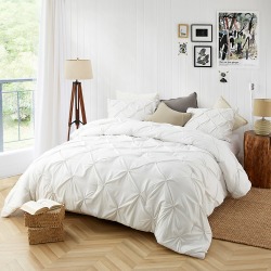 Farmhouse White Pin Tuck Twin XL Dorm Comforter