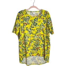 Lularoe Tops | Lularoe High Low Yellow Hibiscus Short Sleeve Top | Color: Yellow | Size: S found on Bargain Bro from poshmark, inc. for USD $11.40