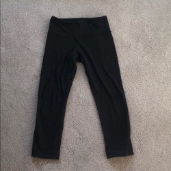 Lululemon Athletica Pants & Jumpsuits | Lululemon Leggings Wunder Under Crop | Color: Black | Size: 2 found on Bargain Bro from poshmark, inc. for USD $15.20