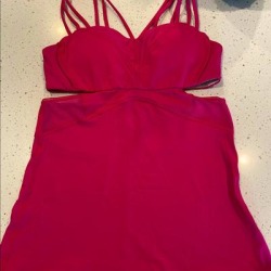 Lululemon Athletica Tops | Lululemon Fuchsia Top Size 4. Wonderful Condition, Gently Worn, Well Cared For | Color: Pink | Size: 4 found on Bargain Bro Philippines from poshmark, inc. for $22.00