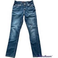 Levi's Jeans | Levis | Dark Wash Mid Rise Skinny Jean Size 27 4 | Color: Blue | Size: 4 found on Bargain Bro from poshmark, inc. for USD $13.68