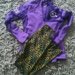 Lularoe Pants & Jumpsuits | Lularue Leggins S | Color: Purple/Yellow | Size: S found on Bargain Bro from poshmark, inc. for USD $9.12