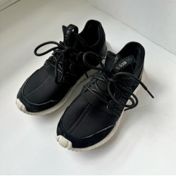 Adidas Shoes | Adidas Black Sneakers Runners Women Size 6 | Color: Black/White | Size: 6