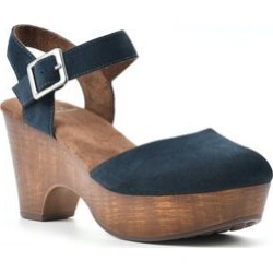 Women's Casey Dressy Sandal by White Mountain in Navy Suede (Size 9 1/2 M) found on Bargain Bro from Ellos for USD $64.59