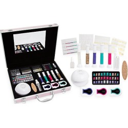 FAO Schwarz Women's 76-Piece Pampered Play Day Spa Beauty Set