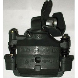 1993-1995 Isuzu Pickup Brake Caliper Centric Isuzu Brake Caliper 141.43504