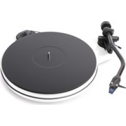Pro-Ject RPM 3 Carbon Gloss WH turntable w/blue pt #2 cart