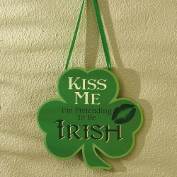 Kiss Me Shamrock Wall Hanging