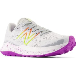 New Balance Women's Dynasoft Nitrel 5 Trail Running Shoe in Quartz Grey/Rose Size 6 Medium