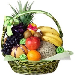 Supreme Fruit Basket