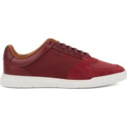 Low-top sneakers in hybrid materials