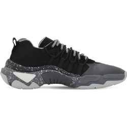Tech Skipper Sneakers