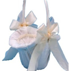 Beverly Clark 4UI Tres Beau Flower Girl Basket - Ivory