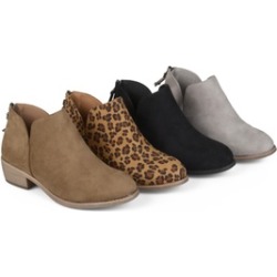 Journee Collection Womens Comfort Sole Tassel Booties