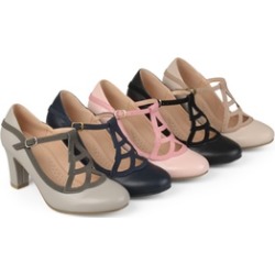 Journee Collection Womens Round Toe Vintage Mary Jane Pumps