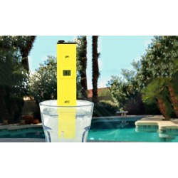 Pocket-Sized Digital pH Meter