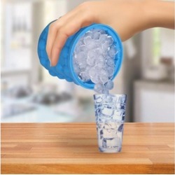Space Saving Silicone Ice Cube Maker